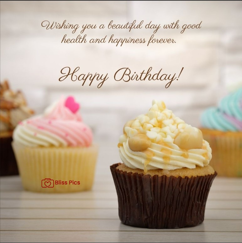 Happy Birthday Image Multiple cupcakes with colorful icing Happy Birthday Image Multiple cupcakes with colorful icing - happy birthday images